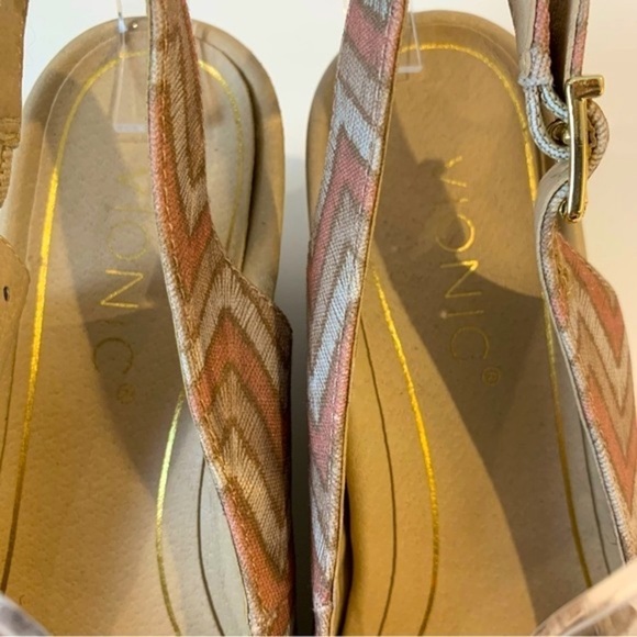 Vionic Coralina Chevron  Pink Tan Espadrilles Wedge Slingback Sandals sz 7.5 - Picture 6 of 9